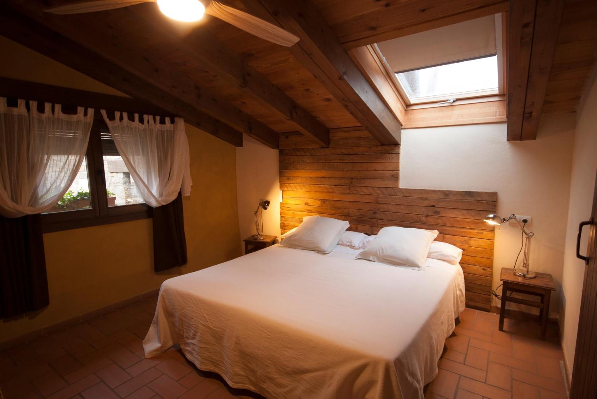 O Chardinet D'A Formiga Guest House อาอินซา ภายนอก รูปภาพ